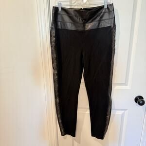 NWT $89 BEBE Leggings Studds Faux Leather detail